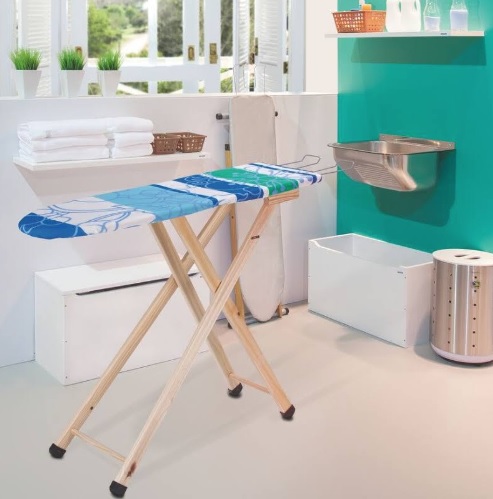 Mesa de Passar Tramontina Modelo Compact com Revestimento no Tampo e Porta Ferro