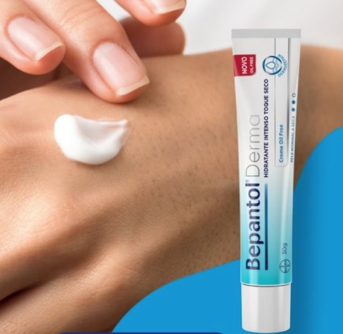 Bepantol Derma Hidratante Facial, Hidratante Corporal, Creme Hidratante para Rosto e Corpo para Pele Normal e Pele Seca, Bepantol Derma Toque Seco 30g