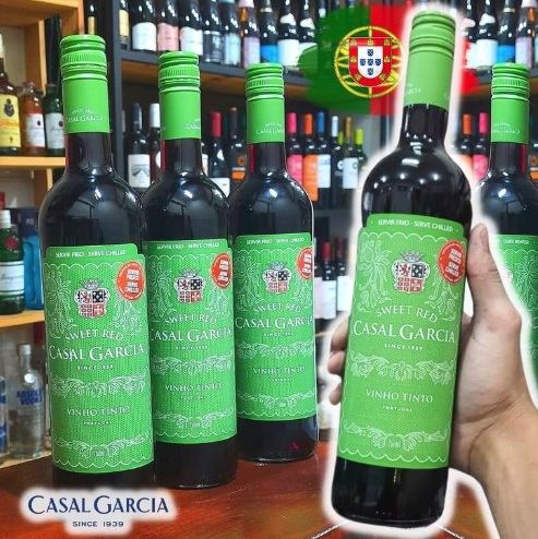 Casal Garcia Sweet Red Casal Garcia