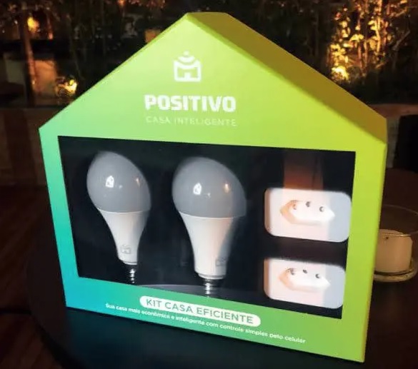 Kit Casa Conectada Positivo Casa Inteligente, 3 Itens