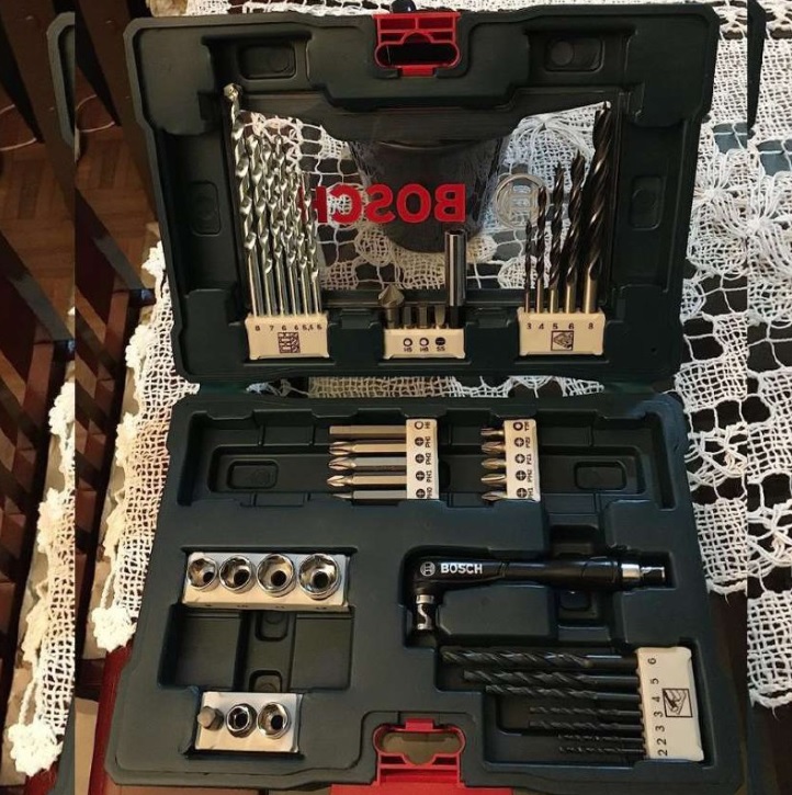 Kit de Pontas e Brocas Bosch V-Line 41 pçs