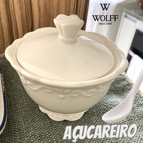 Açucareiro de Porcelana com Tampa e Colher Alto Relevo Wolff 10,5×9,5cm Branco