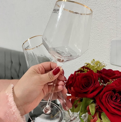 Jogo De 2 Taças 600ml Com Borda Dourada Cristal Taj Wolff