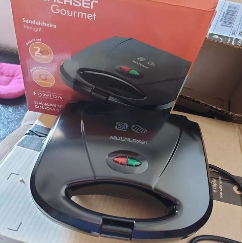 Sanduicheira Minigrill Gourmet Com 750w Chapa Dupla E Com Revestimento Antiaderente Preta Multilaser – Ce044