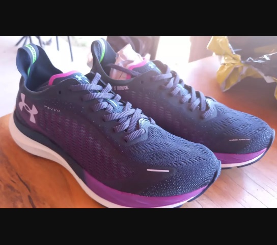 Tênis Feminino Under Armour