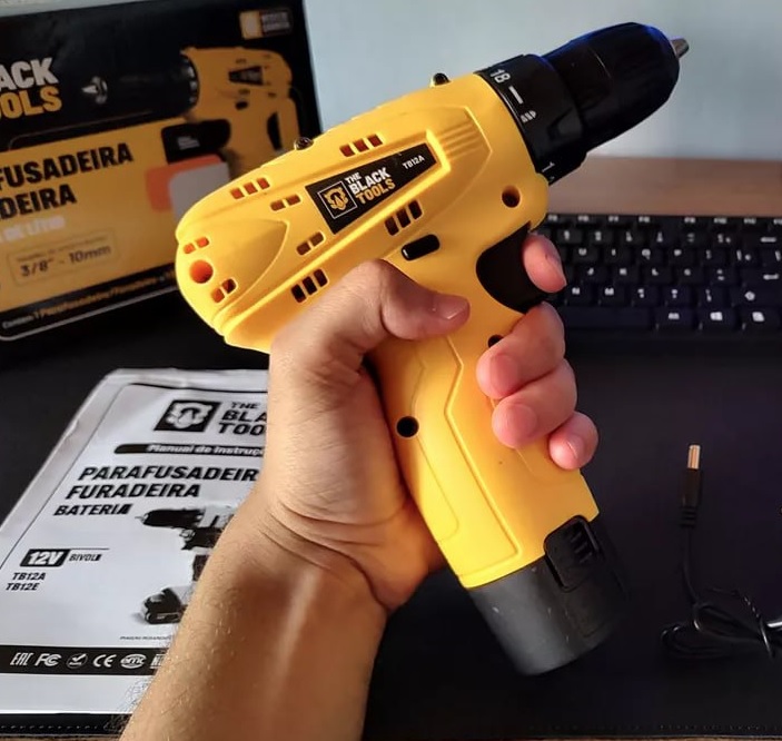 Furadeira Parafusadeira Sem Fio 12 V C/ Acessórios