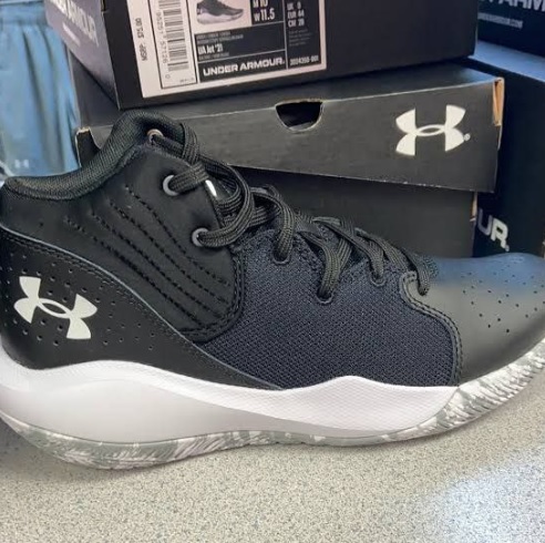 Tênis de Basquete Masculino Under Armour JET 21