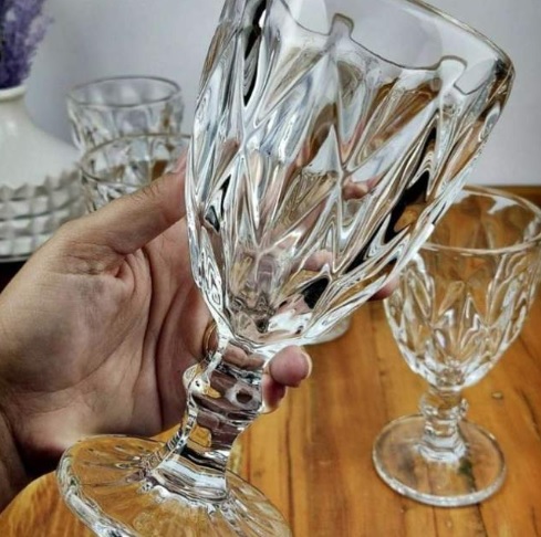 8 Taça Diamante Copo Vidro Transparente Bico De Jaca 300ml