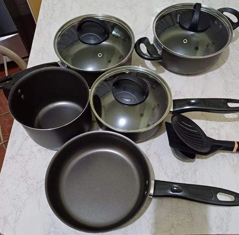 Conjunto De Panelas Antiaderente 8 Peças Teflon Várias Cores