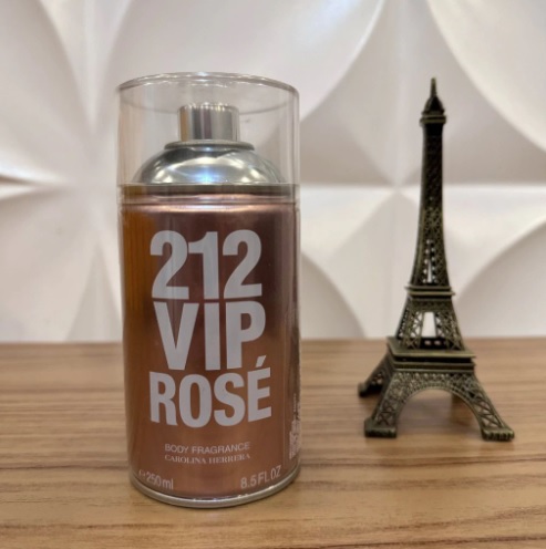 212 Vip Rosé Carolina Herrera – Body Spray