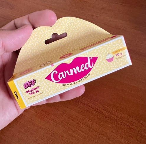 CARMED BFF Beijinho FPS 30 Hidratante Labial 10g