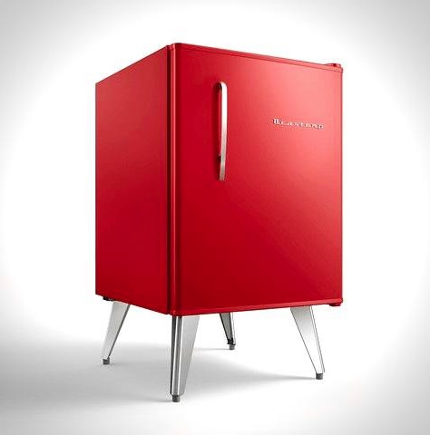 Frigobar Brastemp 76L Vermelho Retrô BRA08HV
