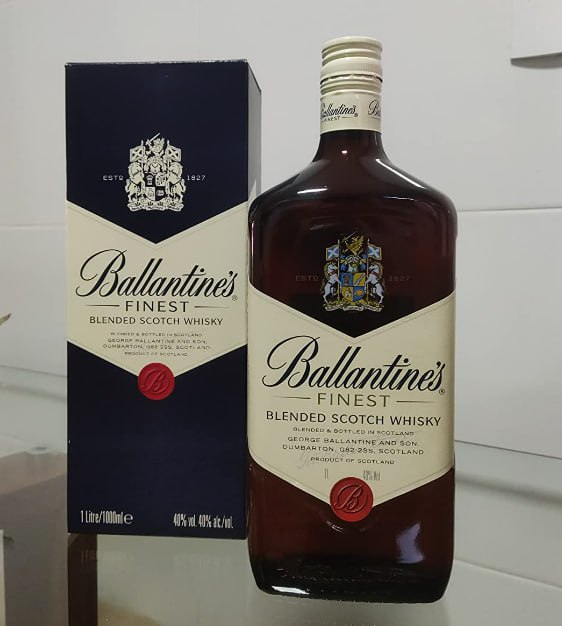 Ballantine’s Whisky Finest Blended Escocês – 1 Litro