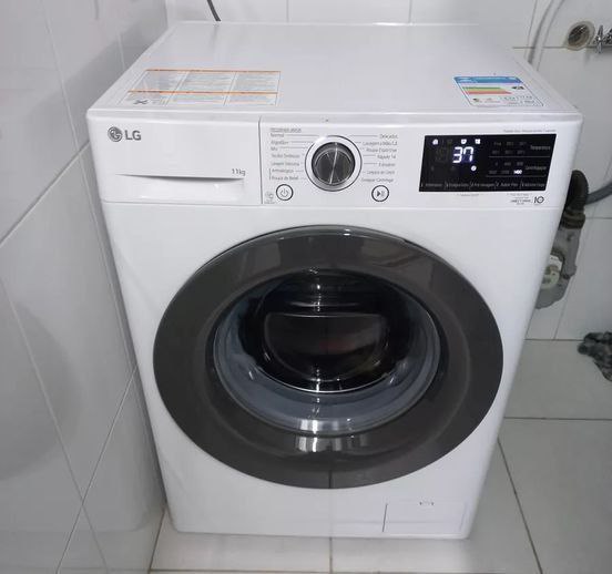 Lavadora Smart LG Vc5 11kg Branca Com Inteligência Artificia Cor Branco 127V