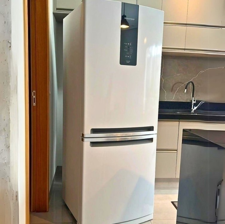 Geladeira / Refrigerador Brastemp Frost Free Inverse, 447l 110 Volts