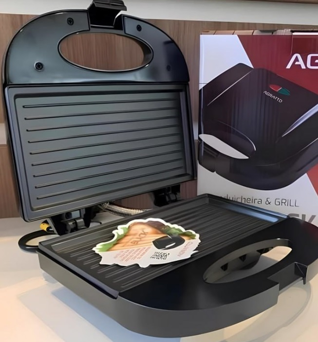 Agratto, Sanduicheira Black SA 02 220V 750W, 4183, Preto