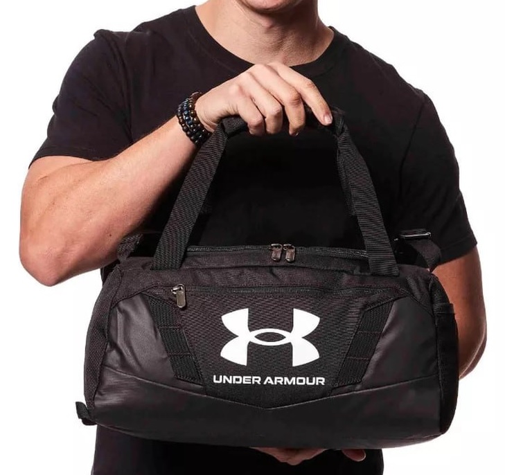 Mala Undeniable 5.0 Masculina E Feminina Under Armour Cor Black/White Desenho do tecido Liso