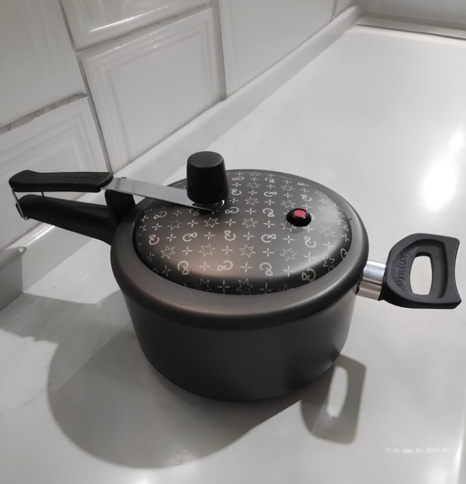 Panelux Panela de Pressão 3 Litros Magnific Grafite Antiaderente