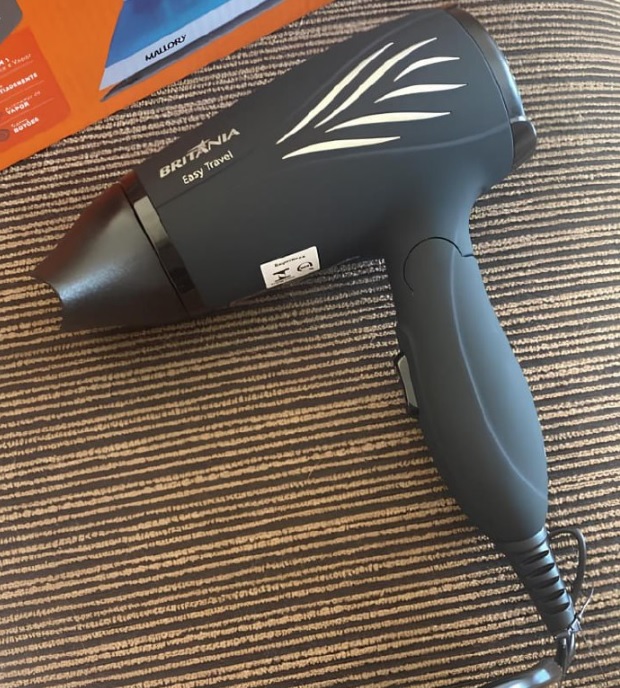 Secador de cabelo, Easy travel, 800w, Preto, Bivolt, Britânia