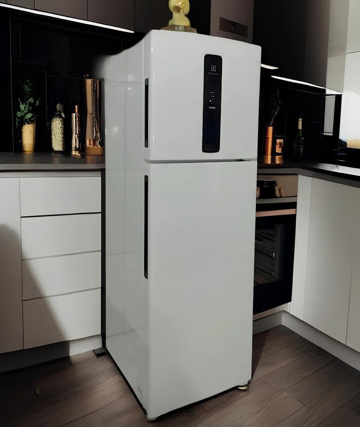 Geladeira Electrolux Inverter Frost Free 390 L If43 Cor Branco 220v