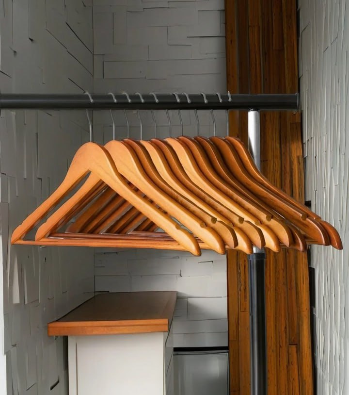 Cabide De Madeira Roupa Calça Marfim Adulto Kit 20 Unidades Kontuz Home