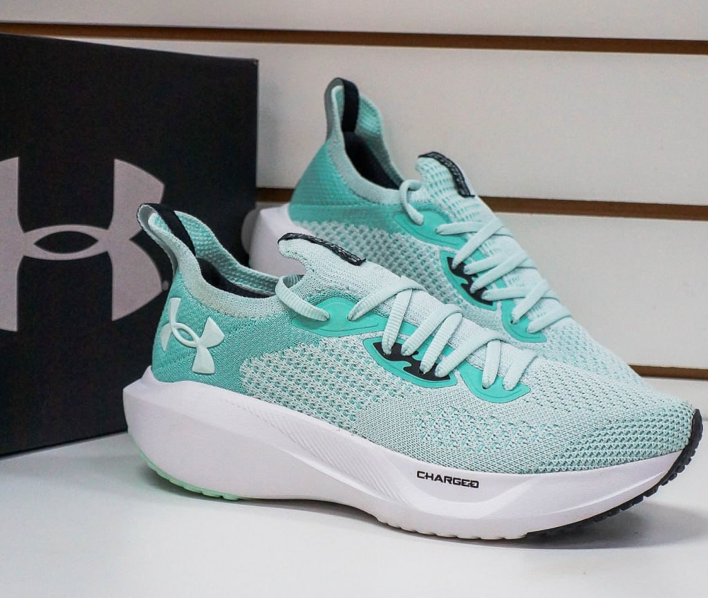 Tênis Masculino Charged Slight 3 Under Armour