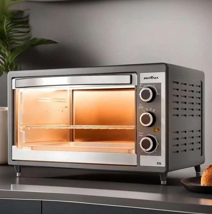 Forno Elétrico Britânia BFE55P Dupla resistência 52L 127V