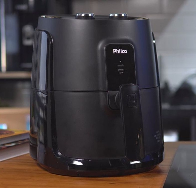 Fritadeira Air Fryer Gourmet Philco 4,4 Litros 1500w Preto Pfr15pg – 127v